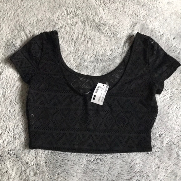 FOREIGNEXCHANGE - NWT - Scoop Neck Crop Top - Sz S - Picture 2 of 5